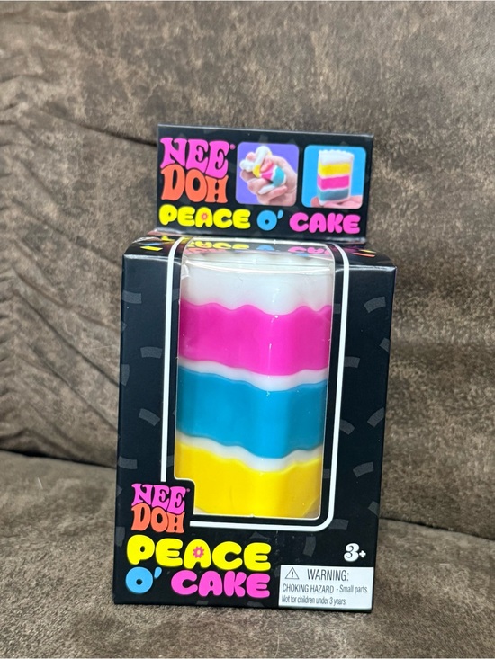 Schylling Other - NeeDoh Peace O’ Cake Rainbow Cake Squishy Fidget Toy NEW Sealed Pink Top